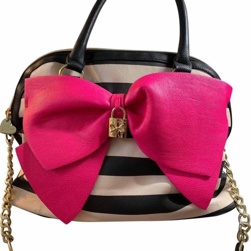 Betsey Johnson handbag